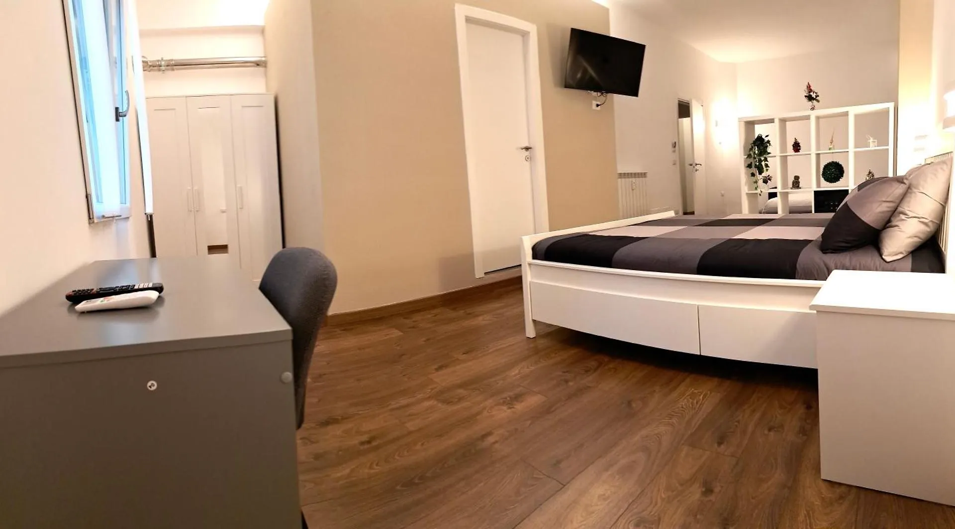 Lilia Charming Apartment Roma 0*,